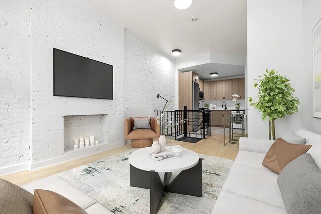 Photo - 227 W 20th St Unit 1B