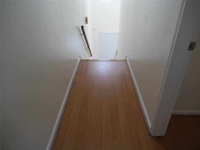 Photo - 13840 Hollowgreen Dr Unit 106