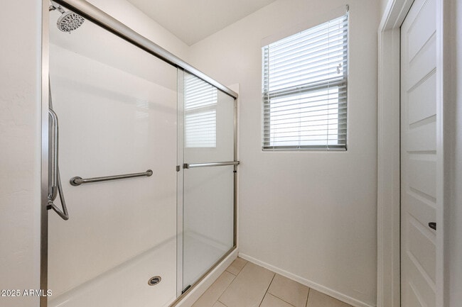 Photo - 14651 W Valentine St