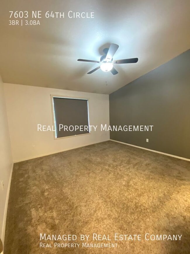 Photo - 7603 NE 64th Cir