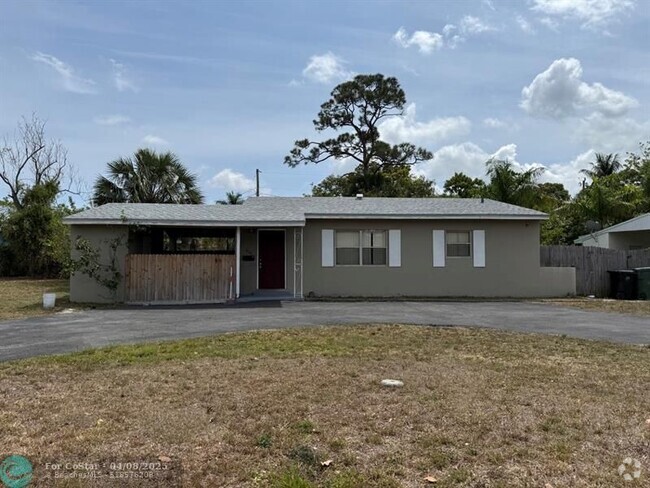 Building Photo - 800 Arizona Ave Rental