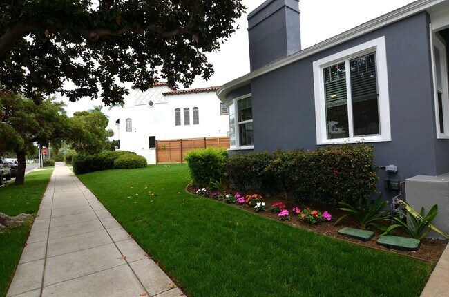 Photo - 4Bedroom 3.5 Bathrooms single family home