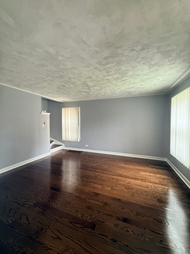 Photo - 304 Hyde Park Ave