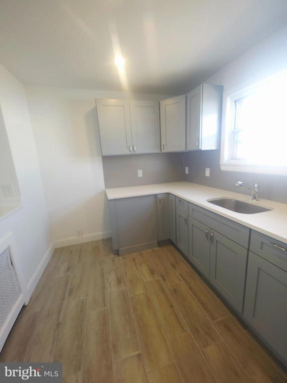 Photo - 154 N Carol Blvd