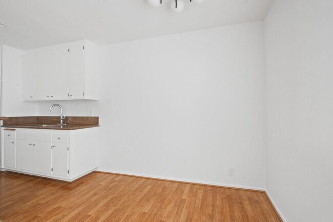 519 Hill St Unit 06