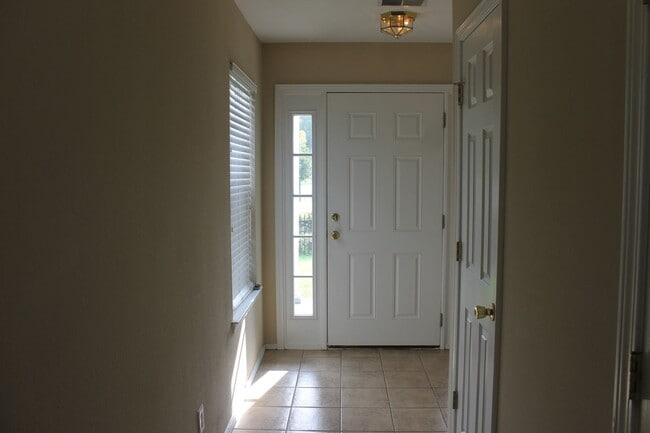 Photo - Four Bedroom Town Home with Two Car Garage in University Park-Renovated!