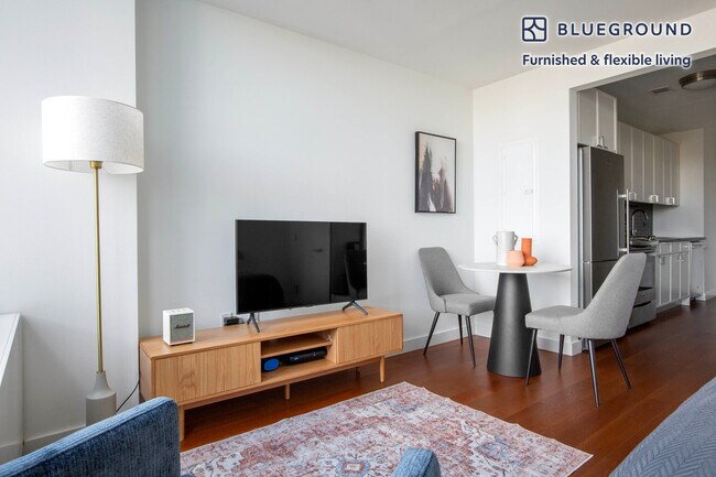 Photo - 435 W 31st St Unit FL36-ID1454