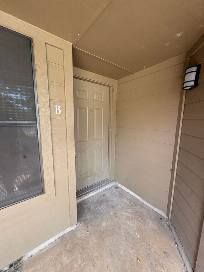 Photo - 12406 Coronet St Unit B