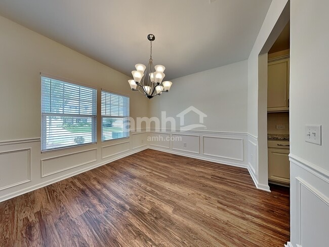 Photo - 5705 Oakgate Dr