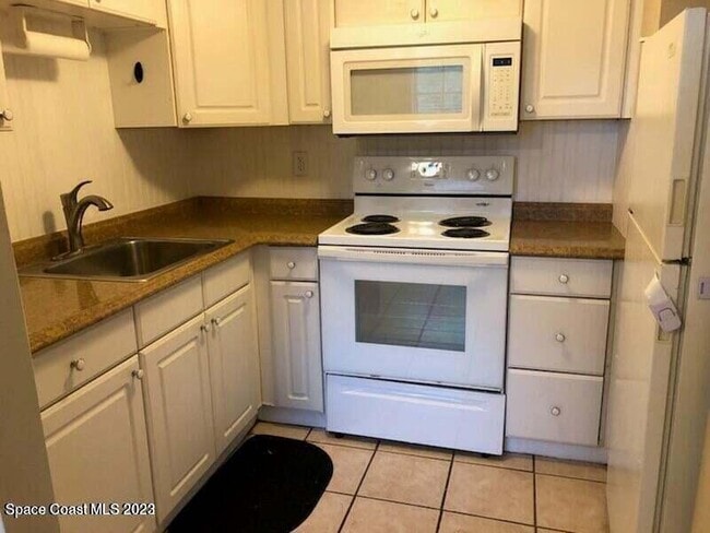 Photo - 623 Forrest Ave Unit 8