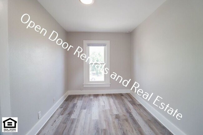 Photo - 1918 Riedmiller Ave Unidad Apt 3