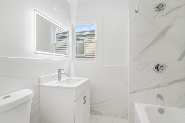 Photo - 2617 W Fullerton Ave