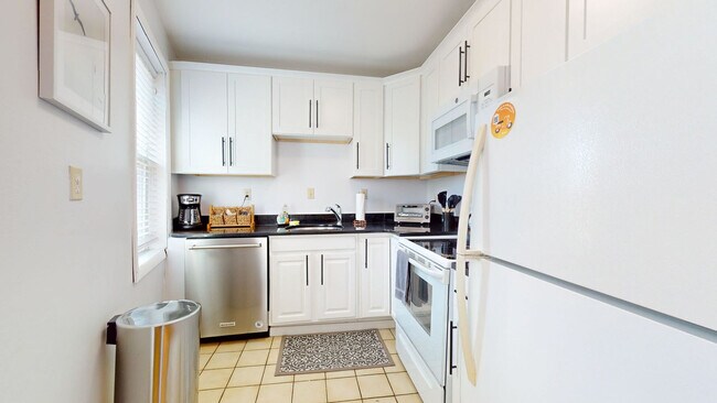 Photo - 1002 Tremont St Unidad ID1237961P