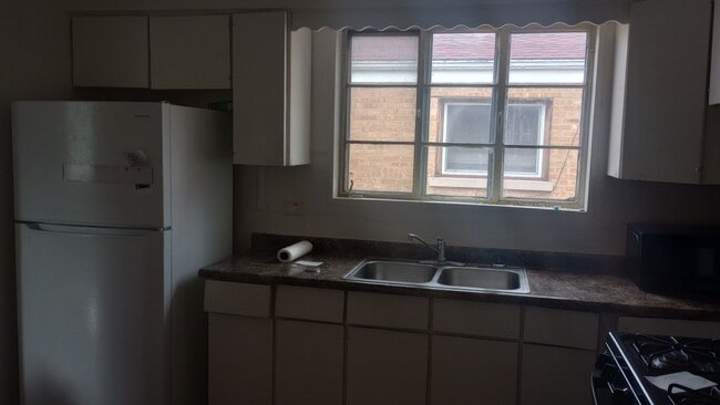 Photo - 9113 Lawler Ave Unit 2