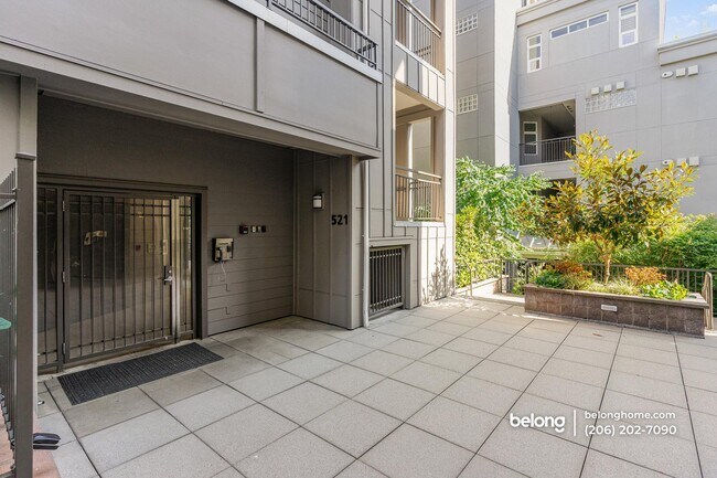 521 7th Ave Unit 104