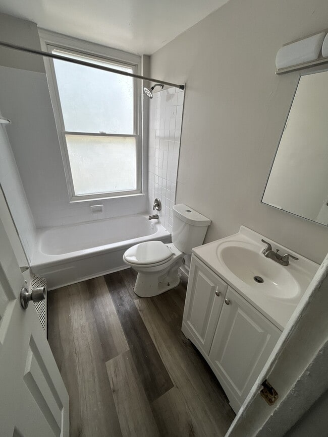 Photo - 3547 Harvey Ave Unit 2094