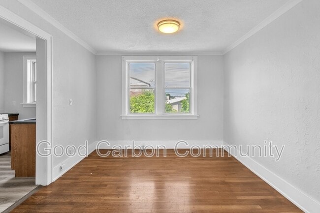 Photo - 2106 Delaware Ave Unit 10