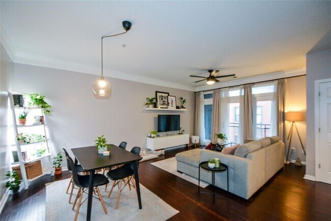 Photo - 400 17th St NW Unidad 1219