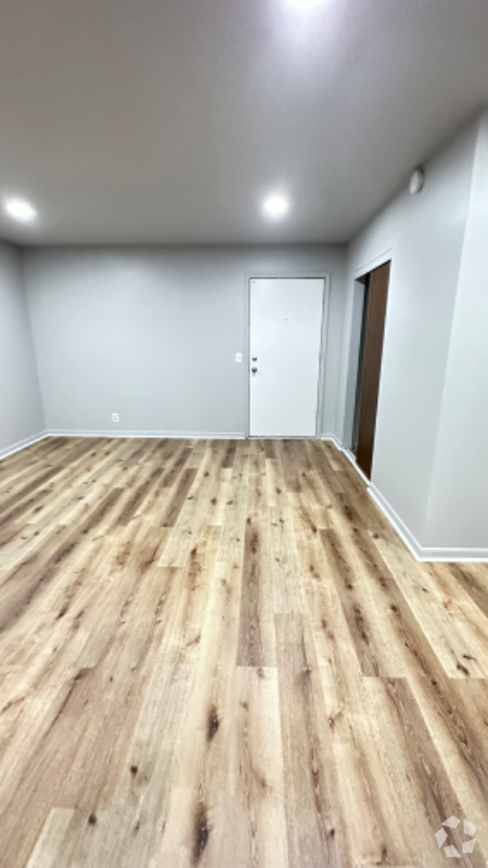 Building Photo - 815 E Wayne Ave Unit 7 Rental