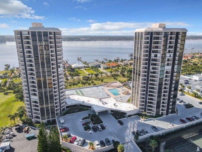 Photo - Furnished 3rd Floor Condo Overlooking The Golf Course