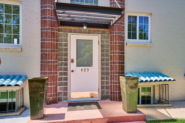 Photo - 489 S Sherman St Unidad 1