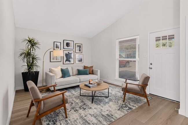 Photo - 6507 Middleham Pl