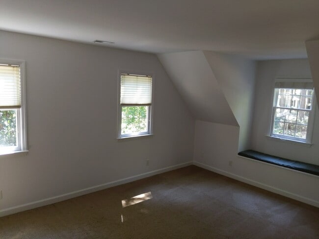 Photo - 2728 Old Sugar Rd