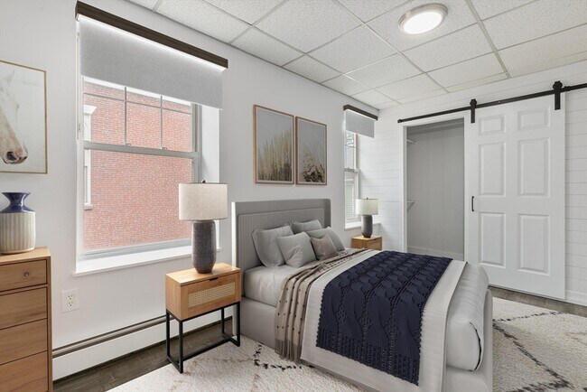 131 Essex St Unit 33
