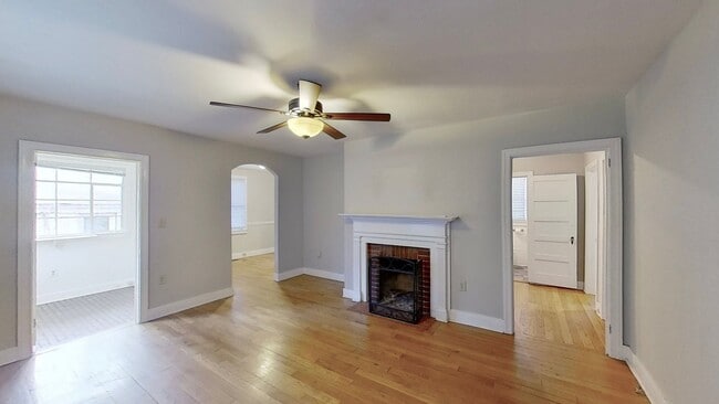 Photo - 1506 Pendleton Rd