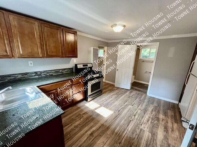 Photo - 89 Albany St Unidad First Floor Rear