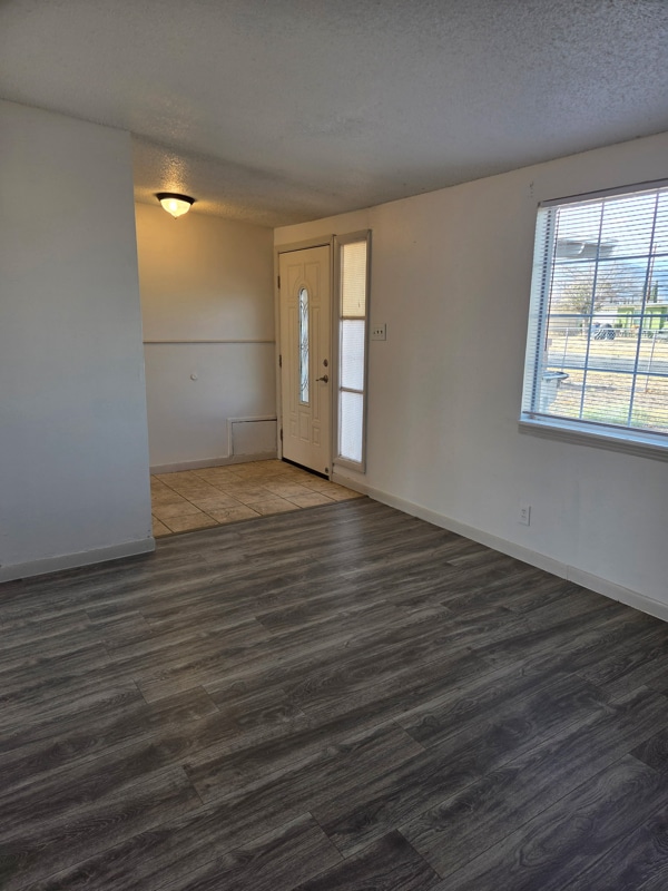 Photo - 5620 Salem Dr