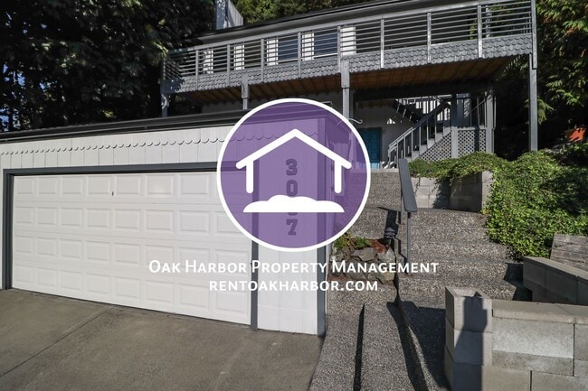 Building Photo - 4 Bed 3 Bath - Groups Welcome - Skyline - Westerly Views