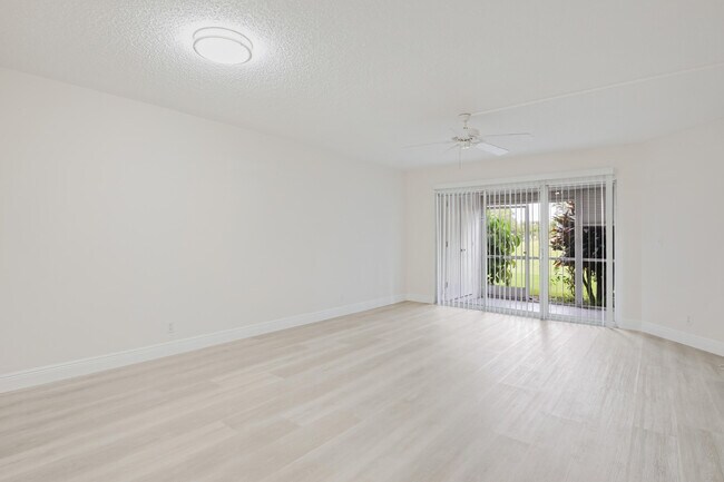 Photo - 3595 Birdie Dr Unit 103