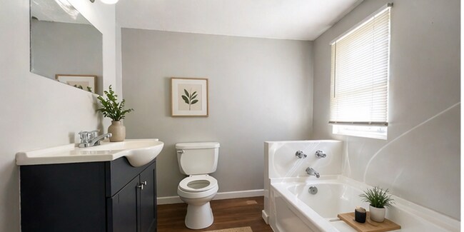 Photo - 219 N Claypool Rd