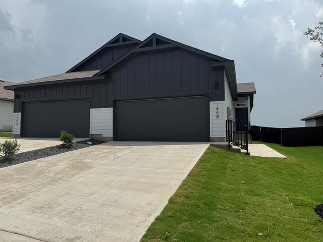 Photo - 145 Schrader Dr Townhome