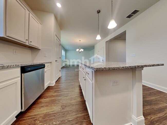 Photo - 212 Rivulet Dr
