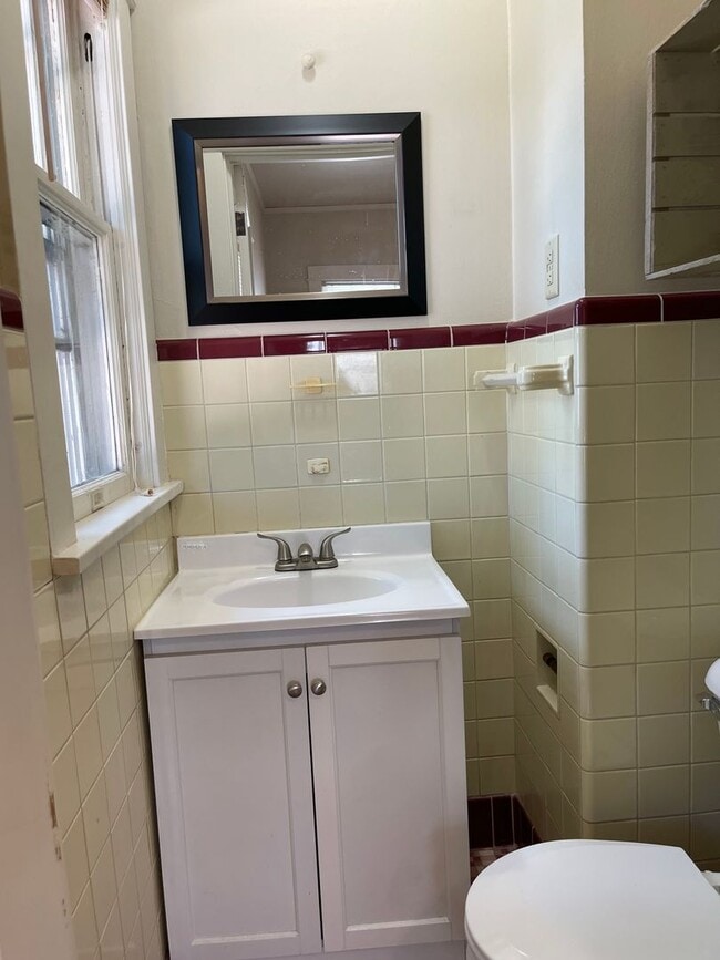 Photo - 636 Jackson St