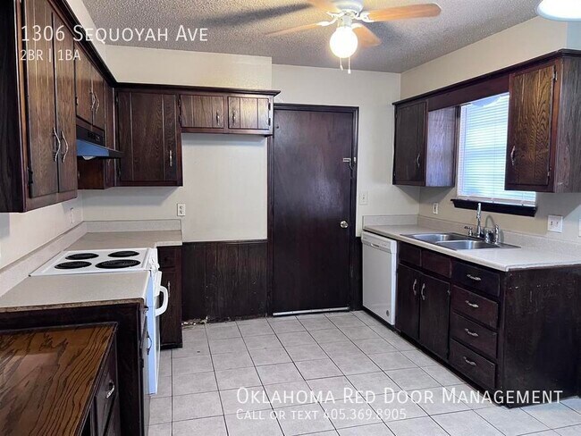 Photo - 1306 Sequoyah Ave