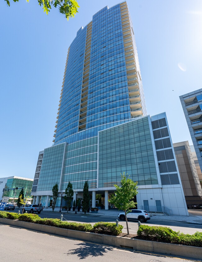 Photo - 1 Broad St Condo Unit PH 27E