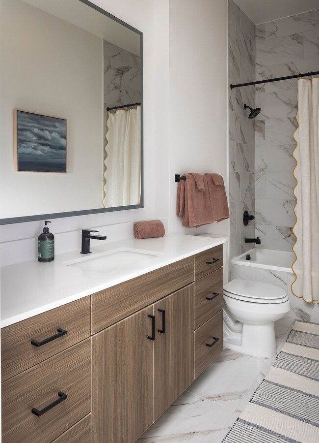 Residences at OAK