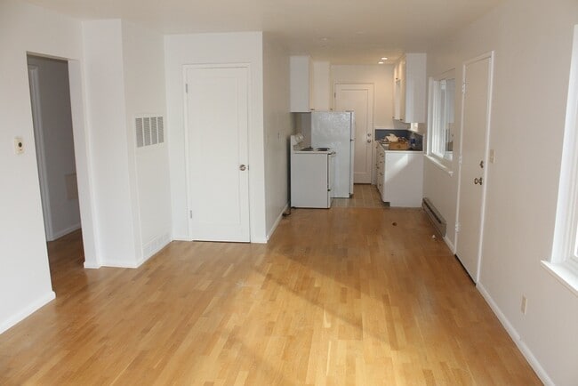 3706-3710 Sunnyside Ave N