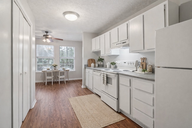 Photo - Meadow Crossing