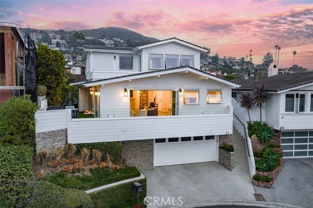 Photo - 45 Emerald Bay