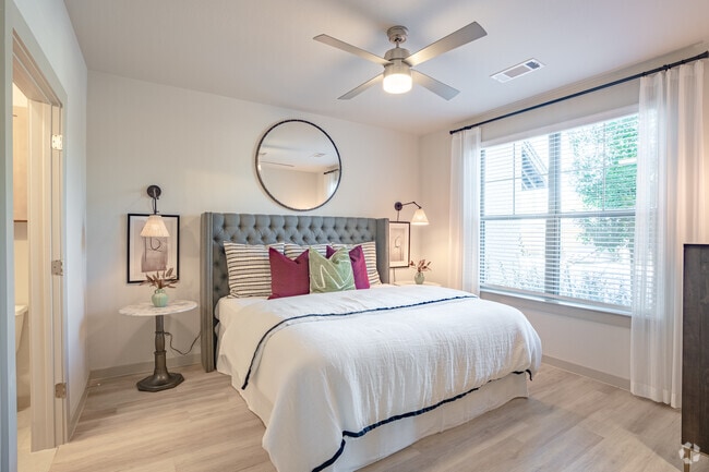 2BR-2BA-1126SF-Bedroom