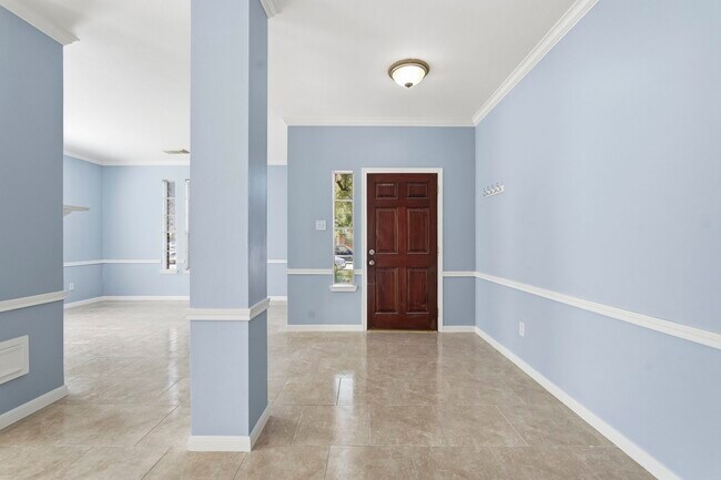 Building Photo - 3311 Whitebud Dr