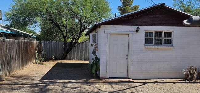Photo - 3441 N Mountain Ave Unit guest house