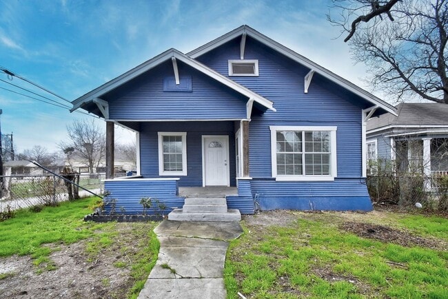 Building Photo - 3-Bedroom Home in Riverside