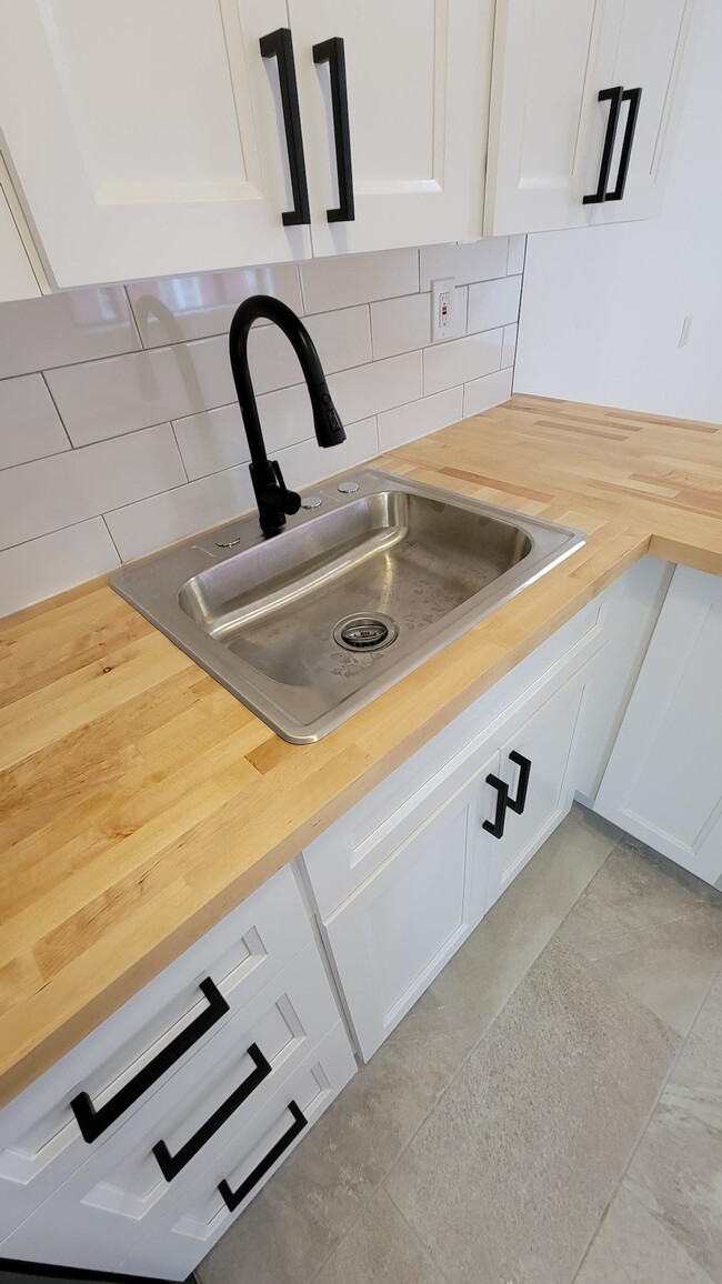 Photo - 204 Woodcliff Ave Unit A3