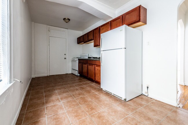 Photo - 8241-49 S Ellis Ave