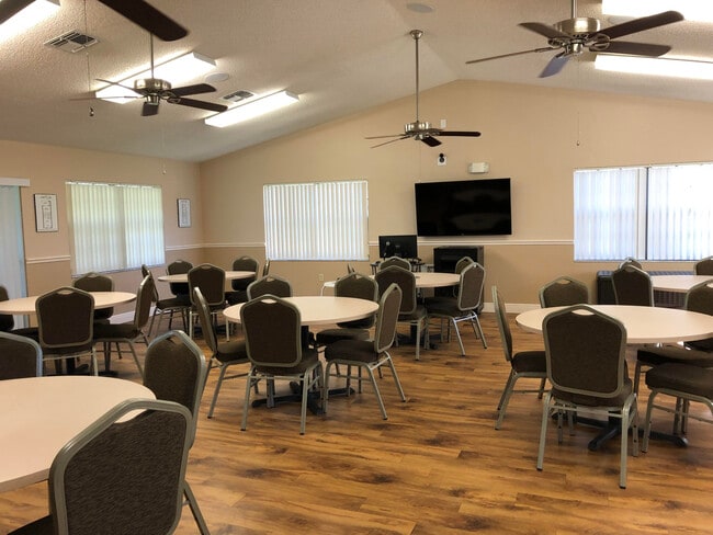 Forest Oaks Villas 55+